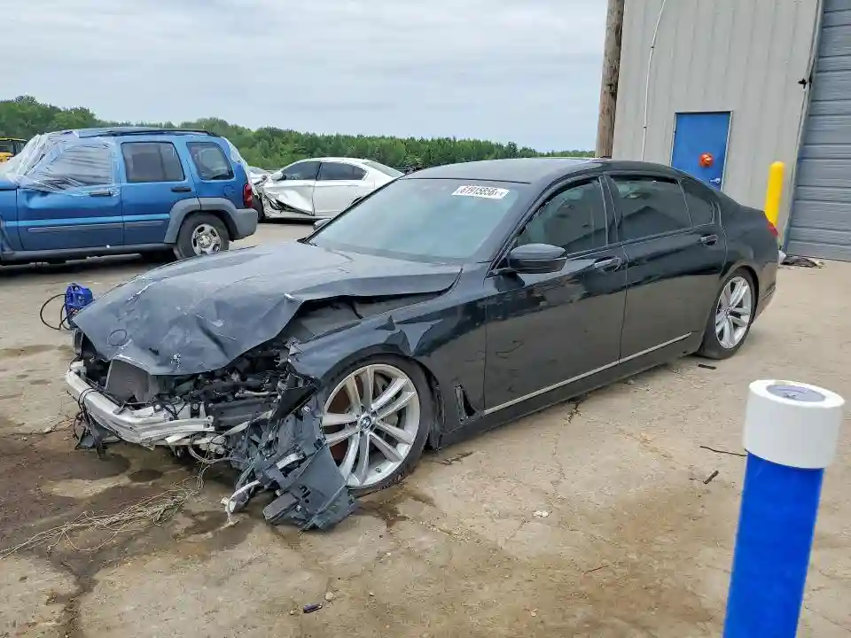 WBA7F2C54JG424075 2018 BMW 7 SERIES-0
