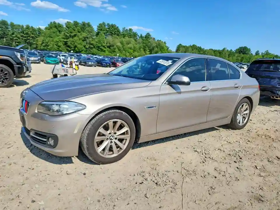 WBA5A7C51FD625802 2015 BMW 5 SERIES-0