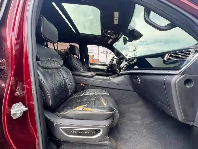 1C4SJVGJ2NS144713 2022 JEEP GRAND WAGO-4