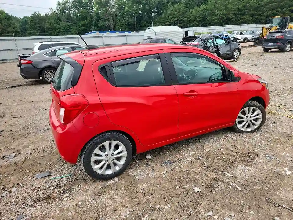 KL8CD6SA3MC748023 2021 CHEVROLET SPARK-2