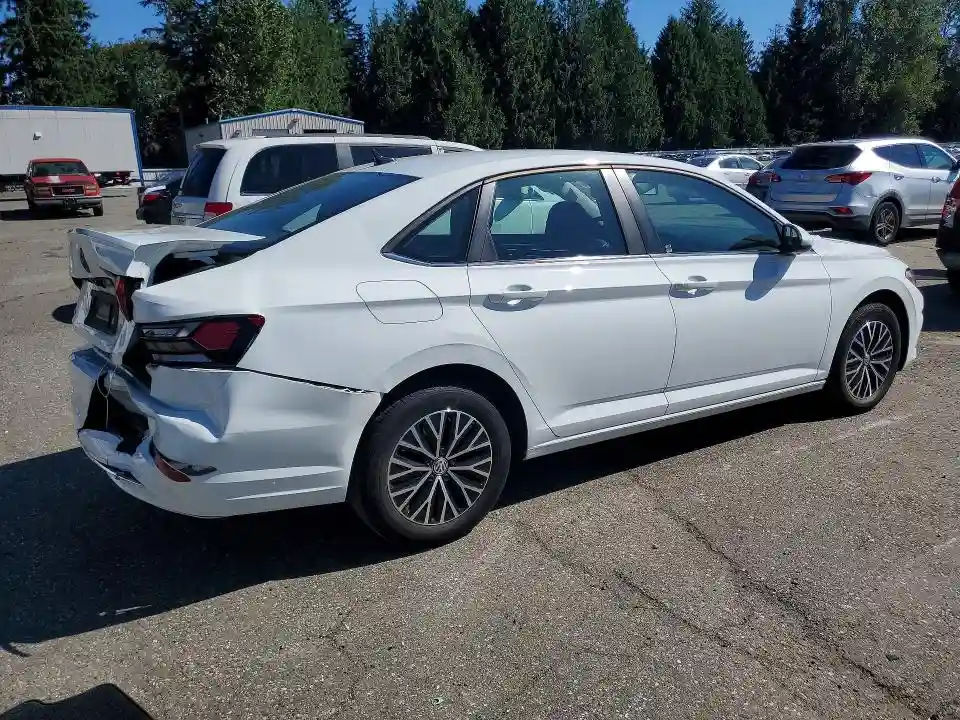 3VWC57BU3MM085083 2021 VOLKSWAGEN JETTA-2
