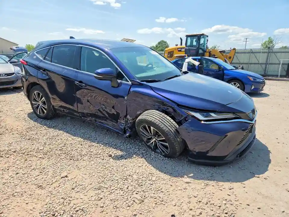 JTEAAAAH6PJ138606 2023 TOYOTA VENZA-3