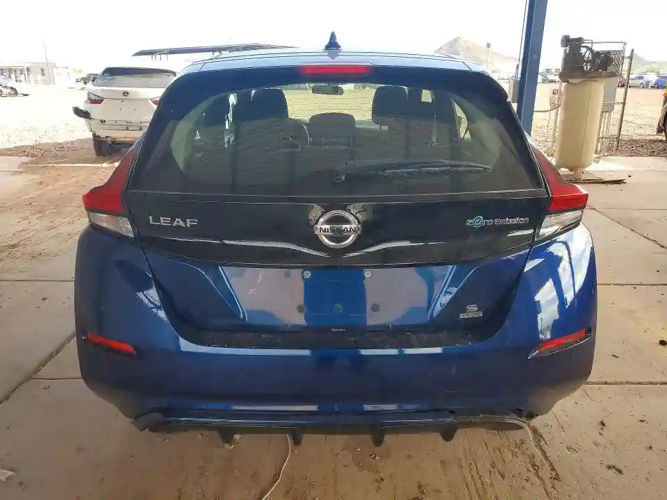 1N4BZ1BV1NC555578 2022 NISSAN LEAF-5