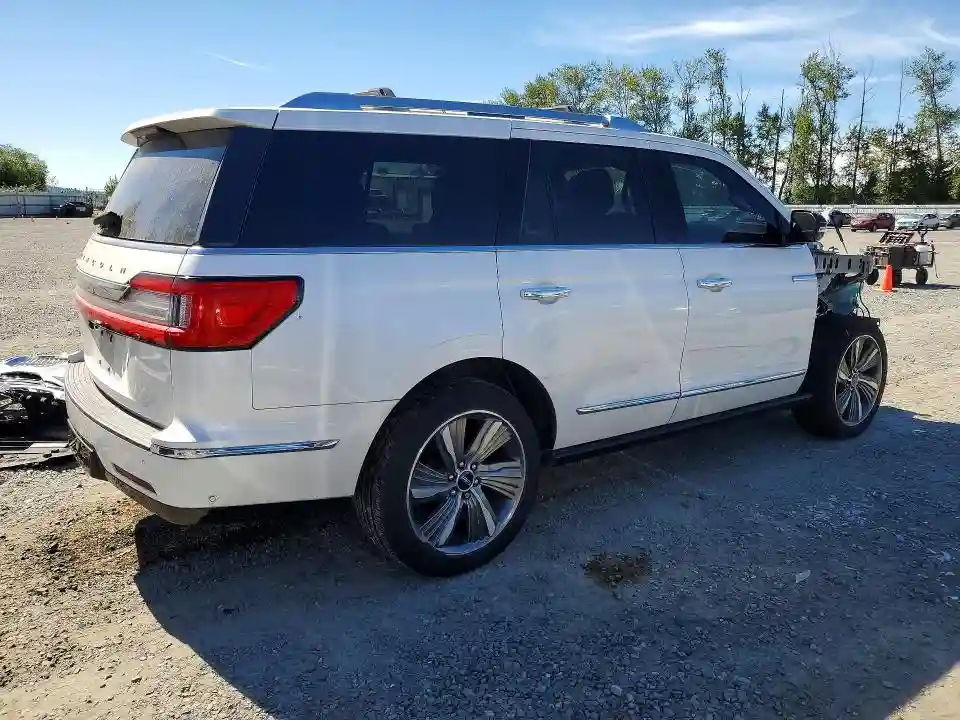 5LMJJ2LT3KEL09916 2019 LINCOLN NAVIGATOR-2