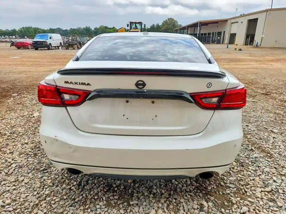 1N4AA6AP2JC391349 2018 NISSAN MAXIMA-5