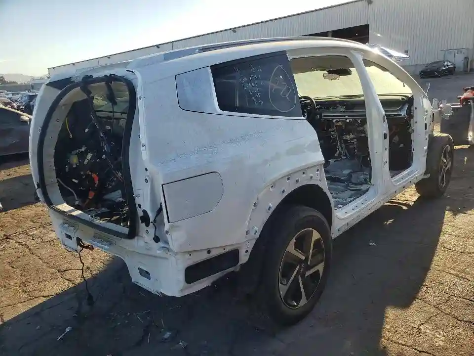 7YAMTFS35TY001792 2026 HYUNDAI IONIQ 9 SE-2
