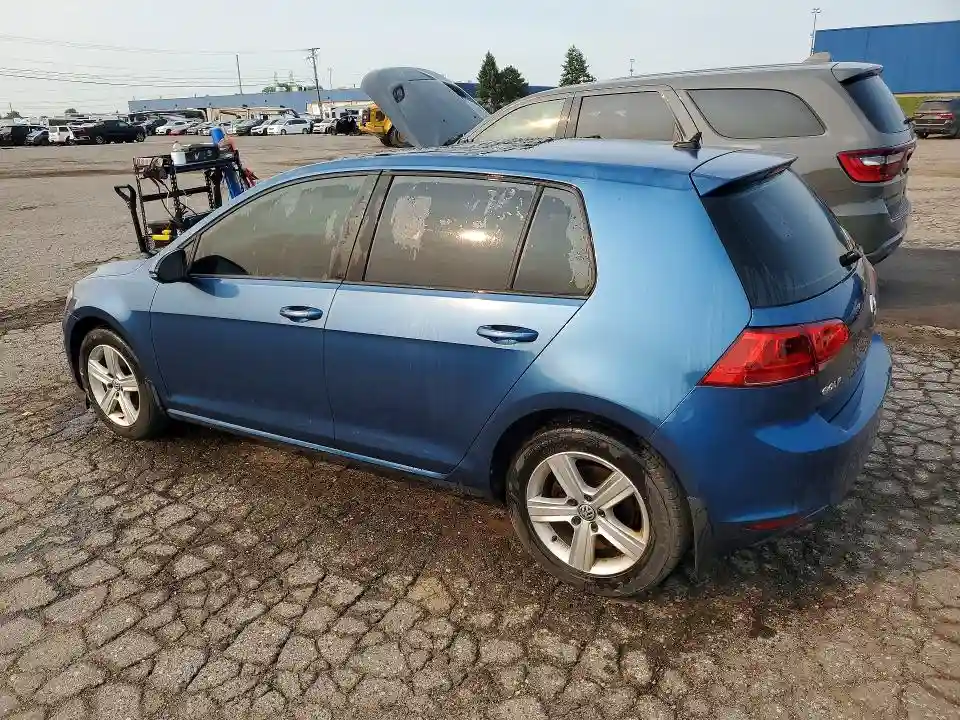 3VW117AU1HM069717 2017 VOLKSWAGEN GOLF-1