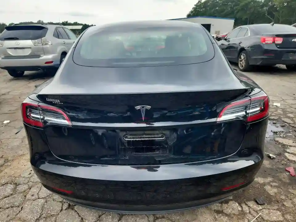 5YJ3E1EA9PF668011 2023 TESLA MODEL 3-5