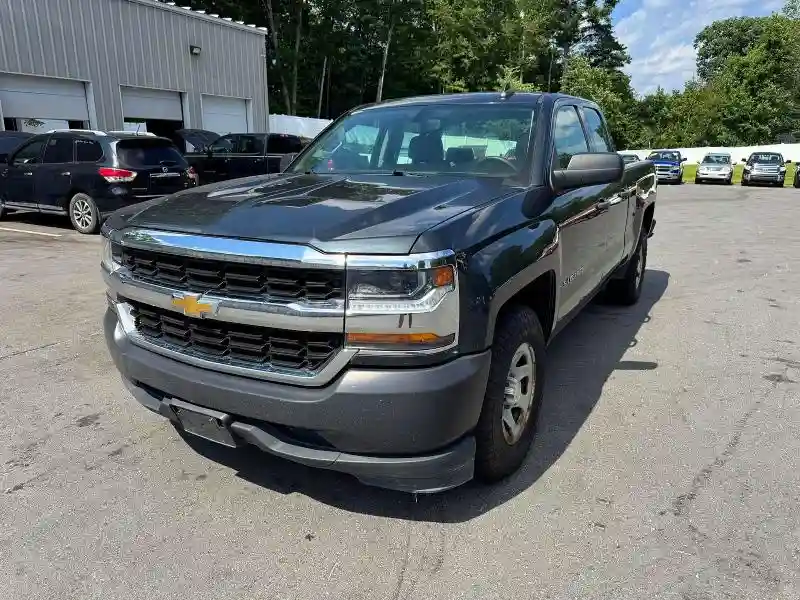 1GCRCNEH9JZ152690 2018 CHEVROLET SILVERADO-0
