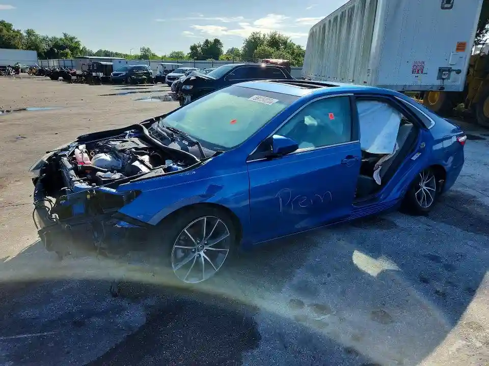 4T1BF1FK2HU785031 2017 TOYOTA CAMRY-0