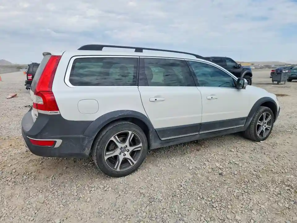 YV4902NBXF1199443 2015 VOLVO XC70-2