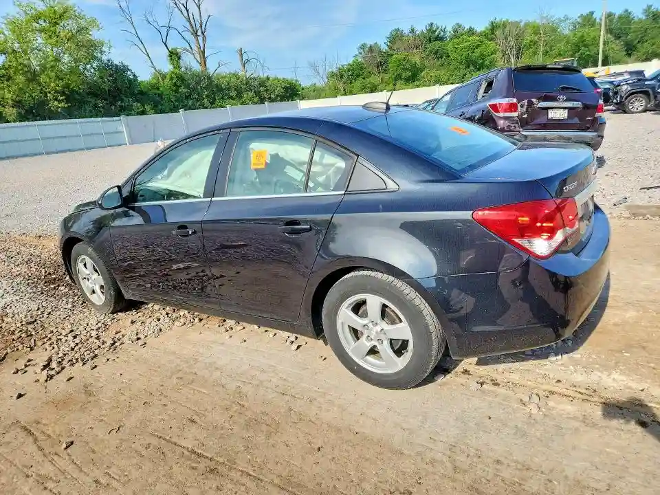 1G1PE5SB7G7227482 2016 CHEVROLET CRUZE-1