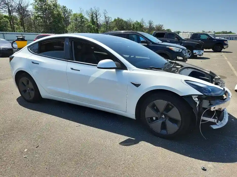 5YJ3E1EB3MF012987 2021 TESLA MODEL 3-3