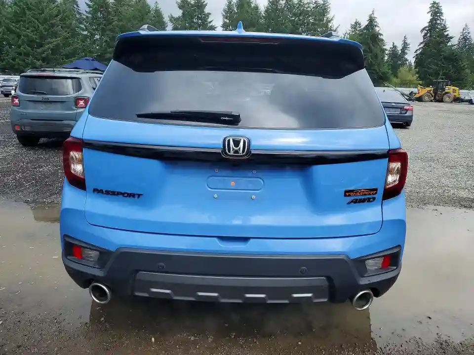 5FNYF8H6XRB018089 2024 HONDA PASSPORT-5