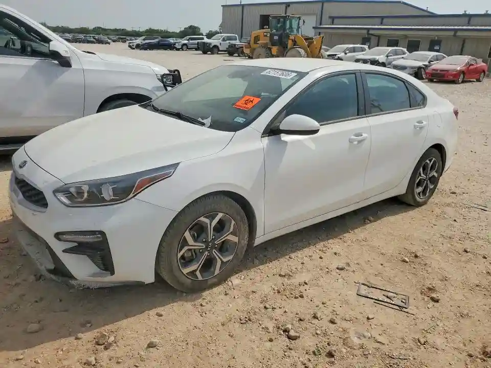 3KPF24AD8ME339339 2021 KIA FORTE-0