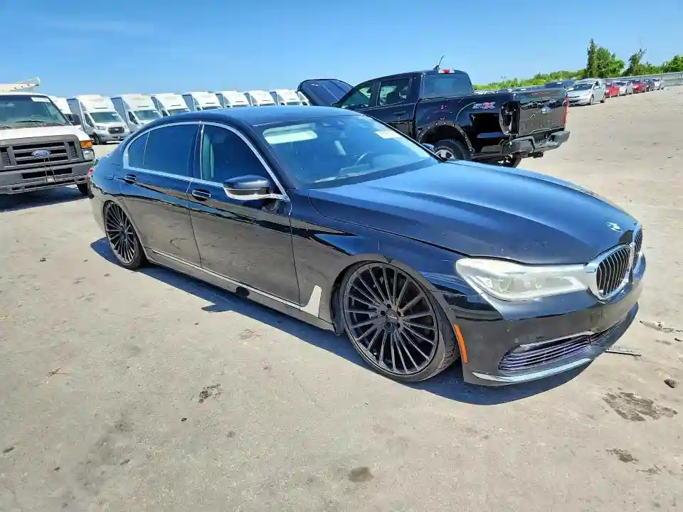 WBA7F2C57GG419252 2016 BMW 7 SERIES-3