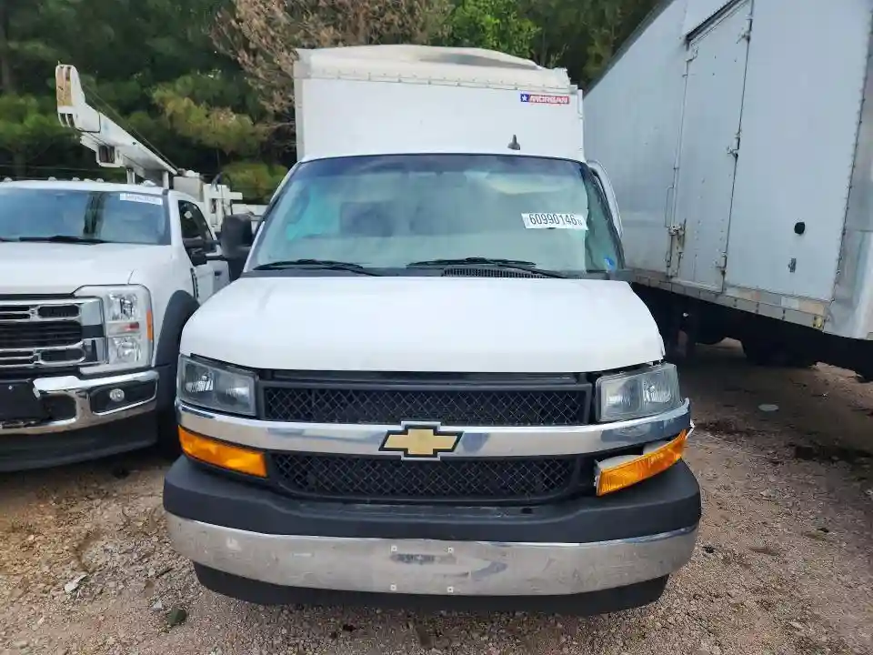 1GB0GRFP6P1133147 2023 CHEVROLET EXPRESS-4