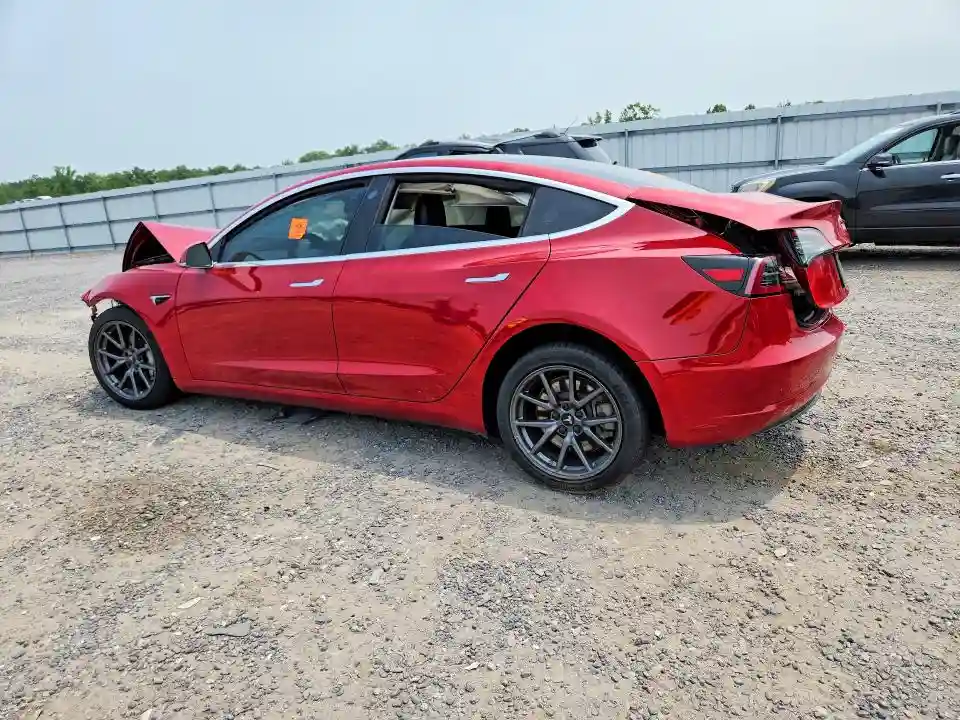 5YJ3E1EA6KF411610 2019 TESLA MODEL 3-1