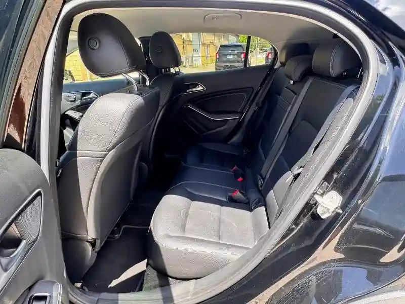 WDCTG4EB3FJ139806 2015 MERCEDES-BENZ GLA-CLASS-5