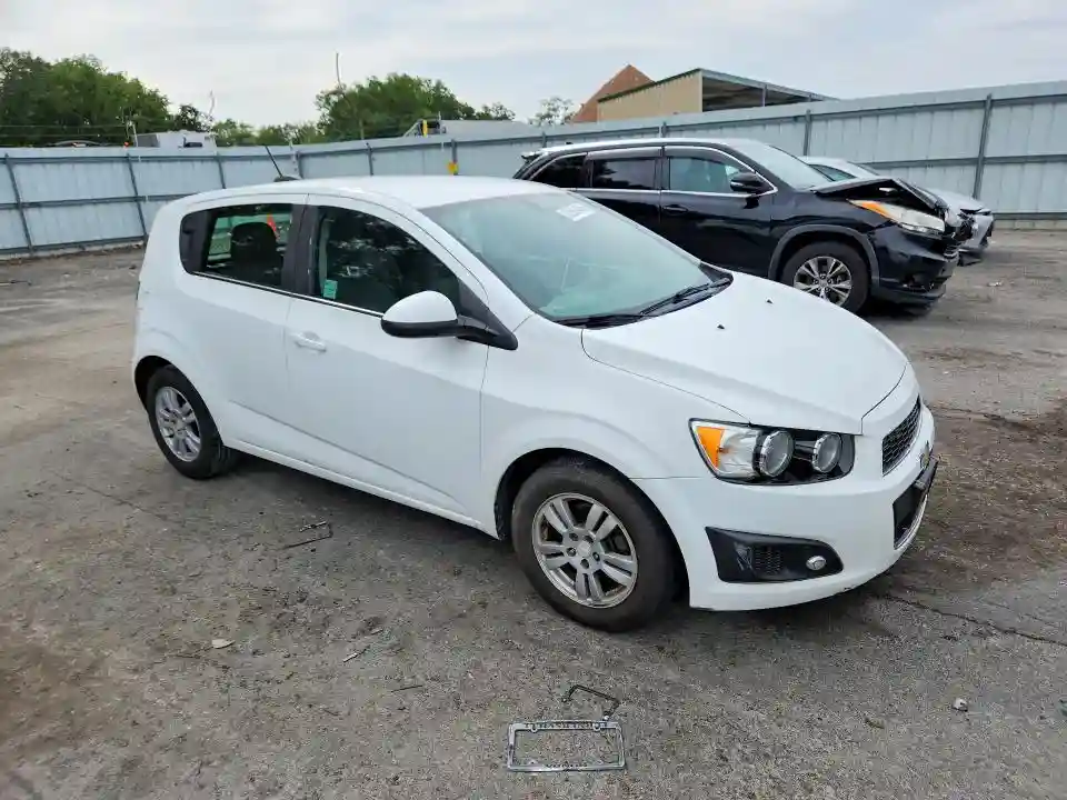 1G1JC6SG9G4133148 2016 CHEVROLET SONIC-3