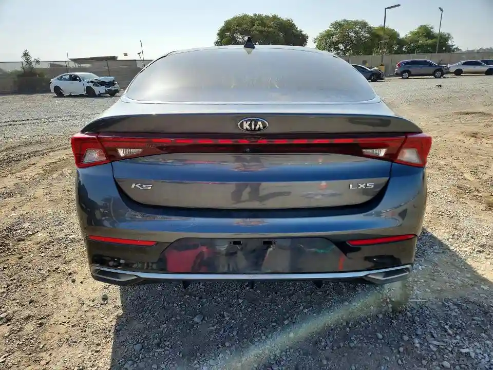 5XXG14J2XMG002412 2021 KIA K5-5