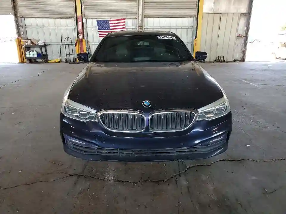 WBAJE5C33HG914221 2017 BMW 5 SERIES-4
