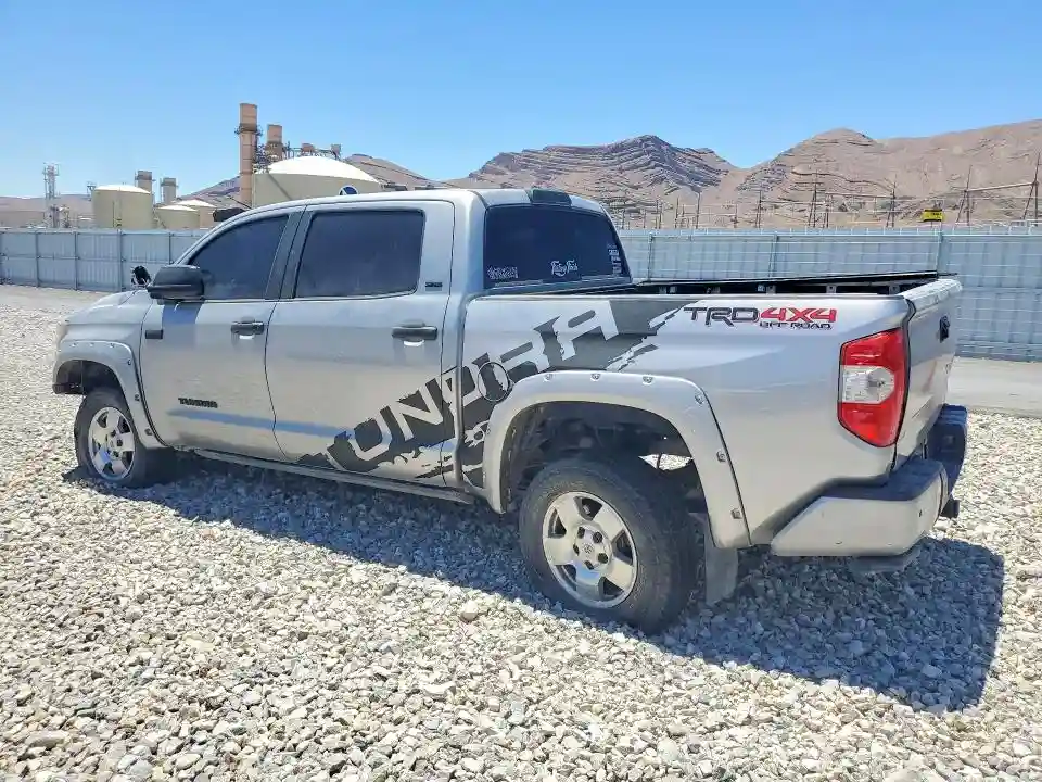 5TFDW5F14HX648585 2017 TOYOTA TUNDRA-1