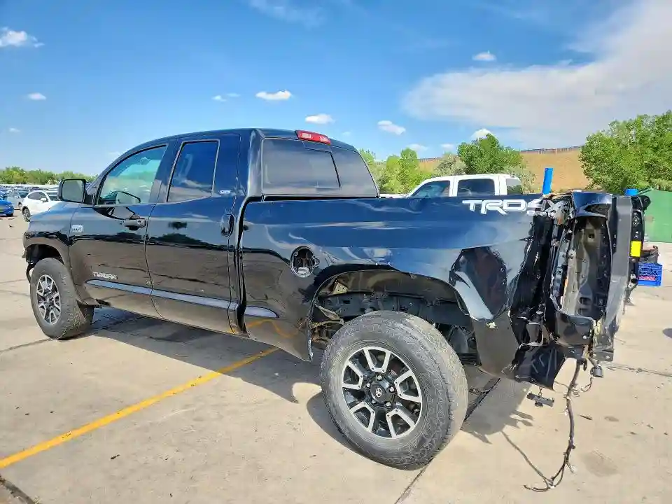 5TFUY5F18KX869334 2019 TOYOTA TUNDRA-1
