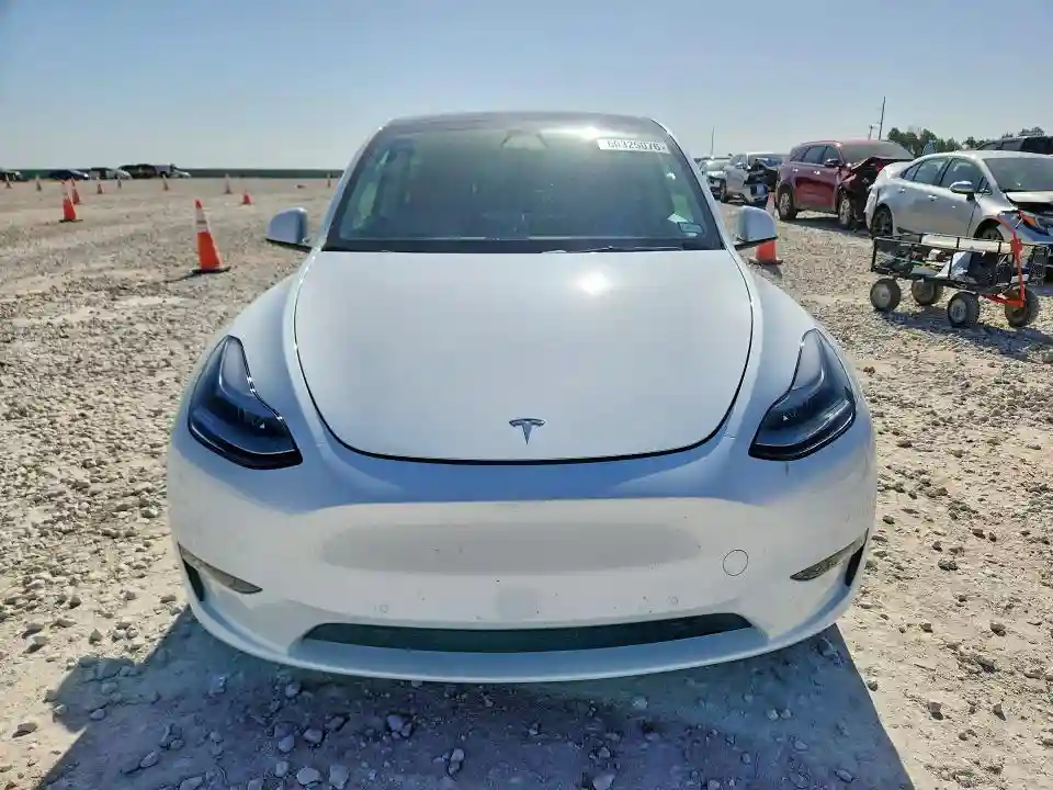 7SAYGDEF9NF457212 2022 TESLA MODEL Y-4