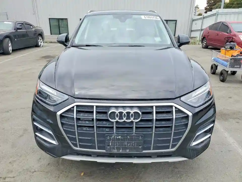 WA1AAAFY9M2009241 2021 AUDI Q5-4