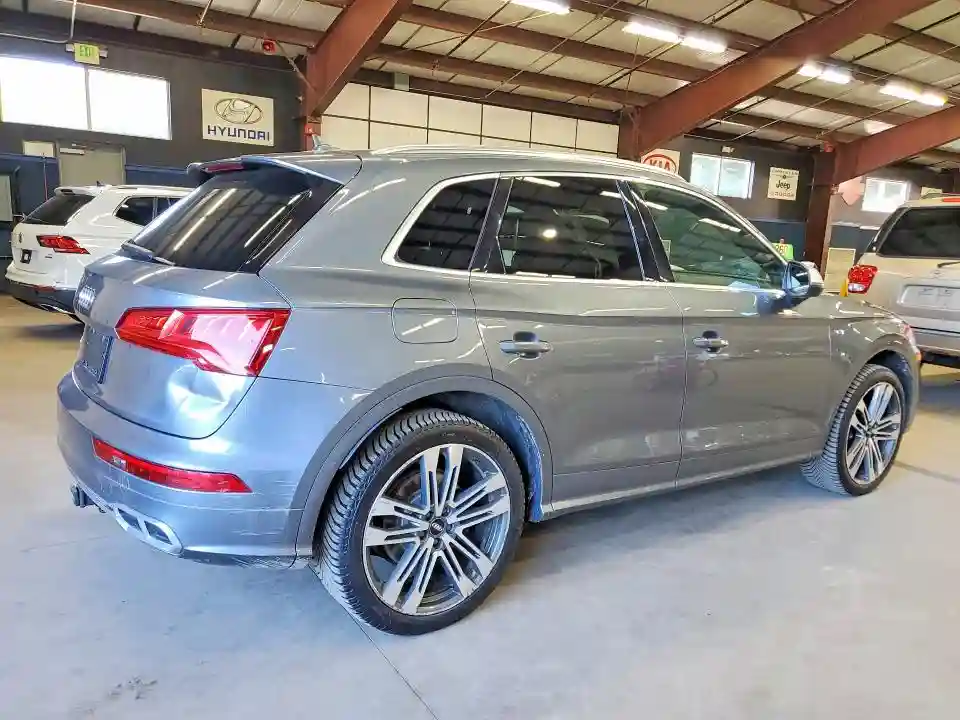 WA1A4AFY6J2048288 2018 AUDI SQ5-2
