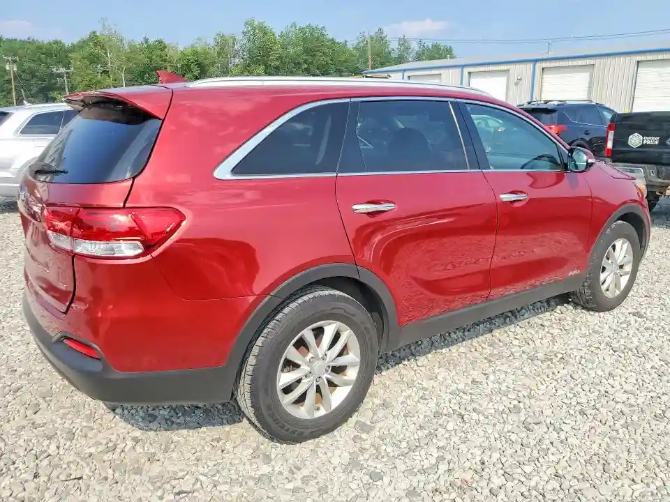 5XYPGDA39JG349776 2018 KIA SORENTO-2