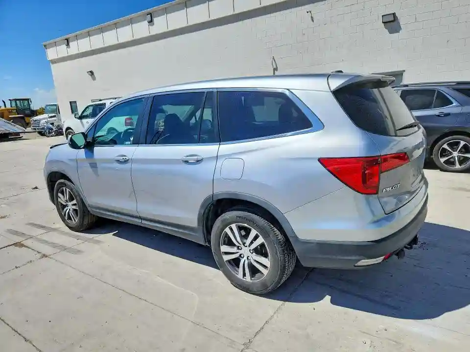 5FNYF6H33JB067679 2018 HONDA PILOT-1