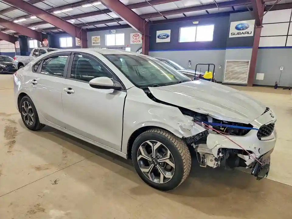 3KPF24ADXKE006122 2019 KIA FORTE-3