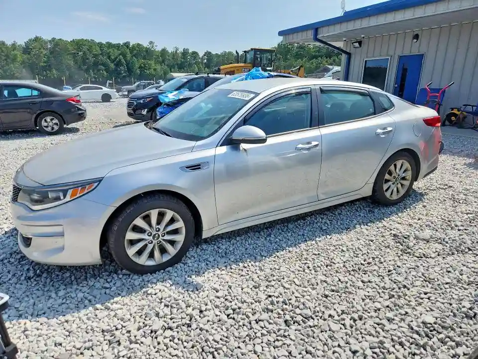 5XXGT4L38HG121811 2017 KIA OPTIMA-0