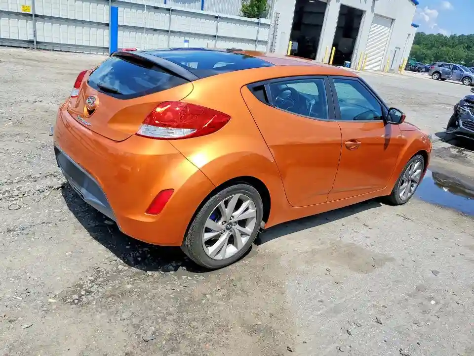 KMHTC6AD6GU298710 2016 HYUNDAI VELOSTER-2