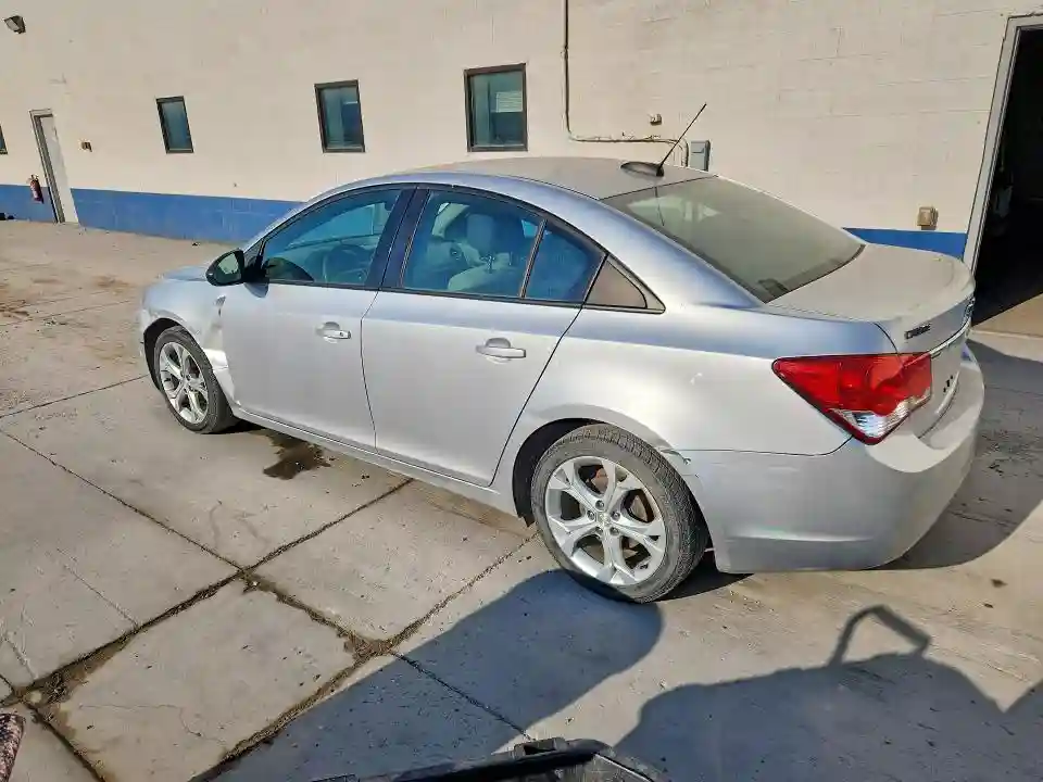 1G1PC5SG1G7200585 2016 CHEVROLET CRUZE-1