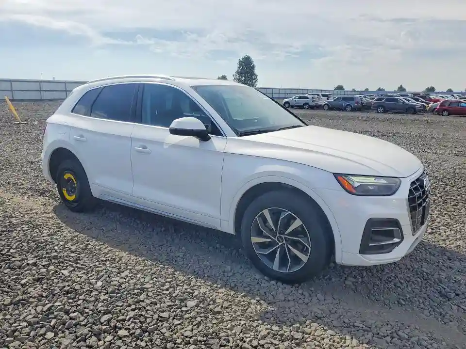 WA1BAAFY5M2019351 2021 AUDI Q5-3