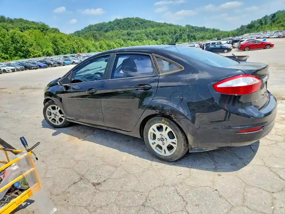 3FADP4BJ5FM161286 2015 FORD FIESTA-1