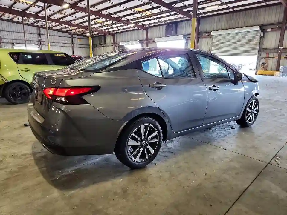 3N1CN8EV2ML862018 2021 NISSAN VERSA-2