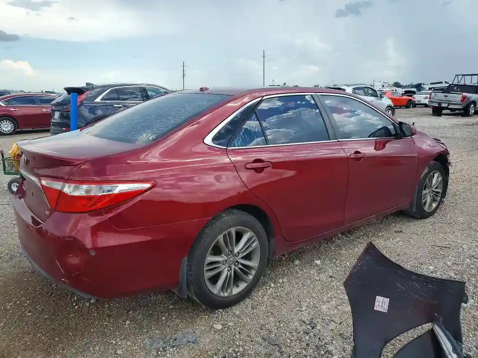 4T1BF1FK3GU606333 2016 TOYOTA CAMRY-2