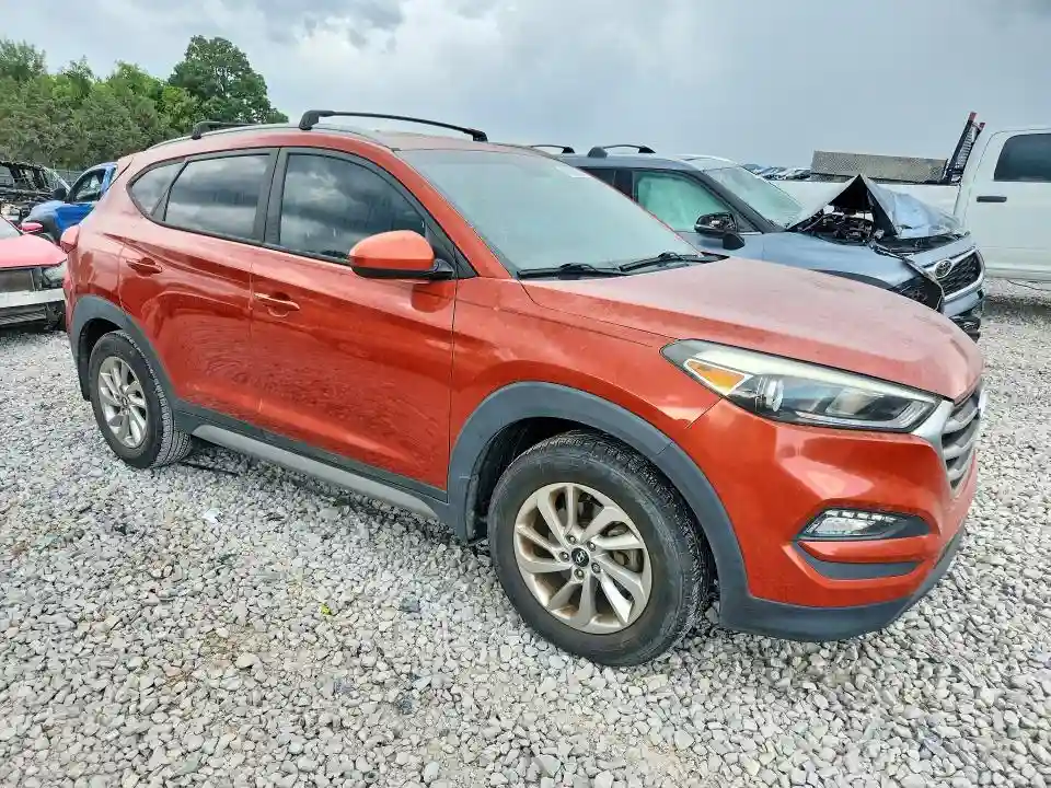 KM8J33A46HU341353 2017 HYUNDAI TUCSON-3