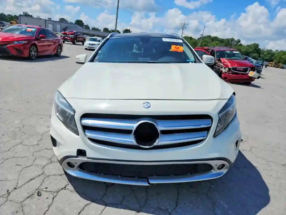 WDCTG4GB4FJ136653 2015 MERCEDES-BENZ GLA-CLASS-4