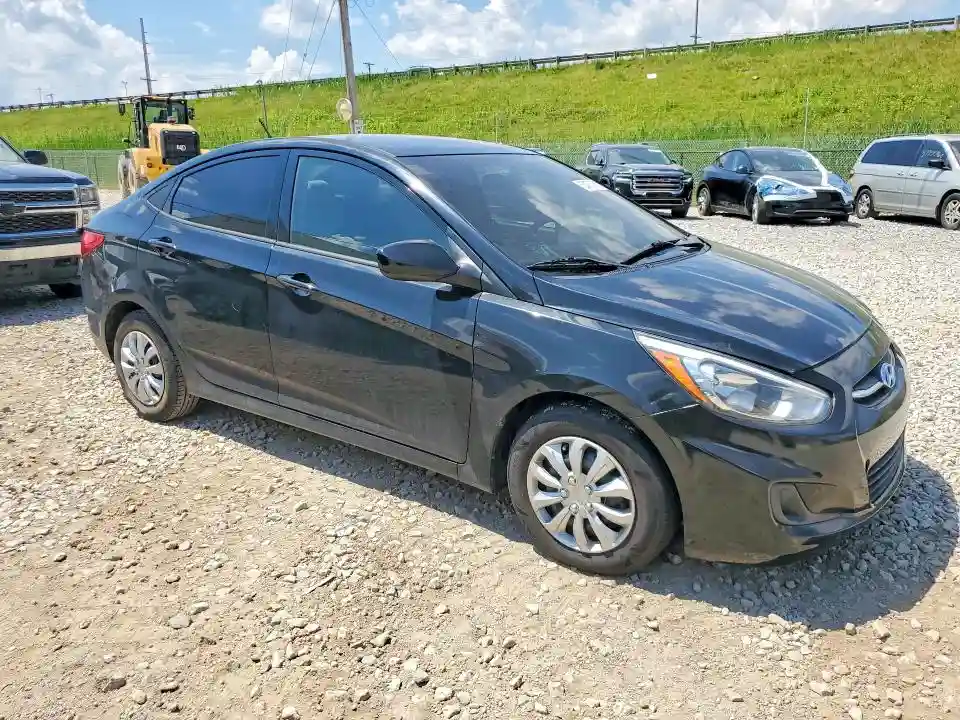 KMHCT4AE8HU352345 2017 HYUNDAI ACCENT-3