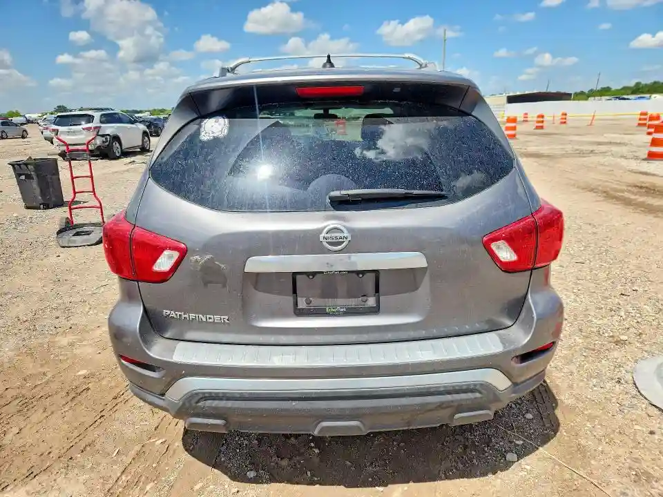 5N1DR2MN4HC672593 2017 NISSAN PATHFINDER-5