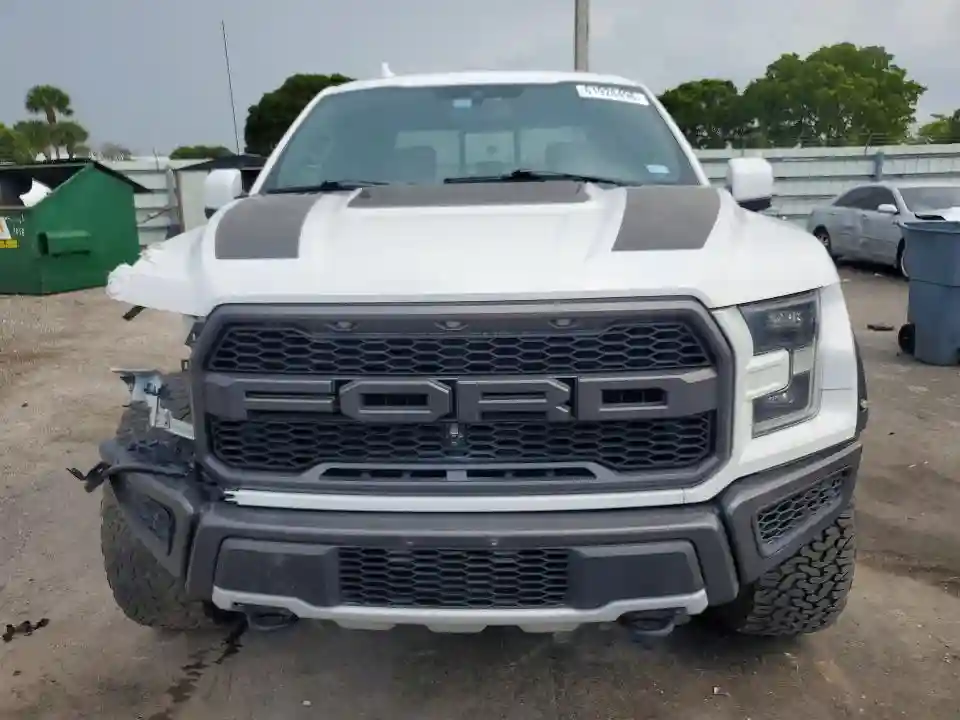 1FTFW1RG9KFD17791 2019 FORD F150-4