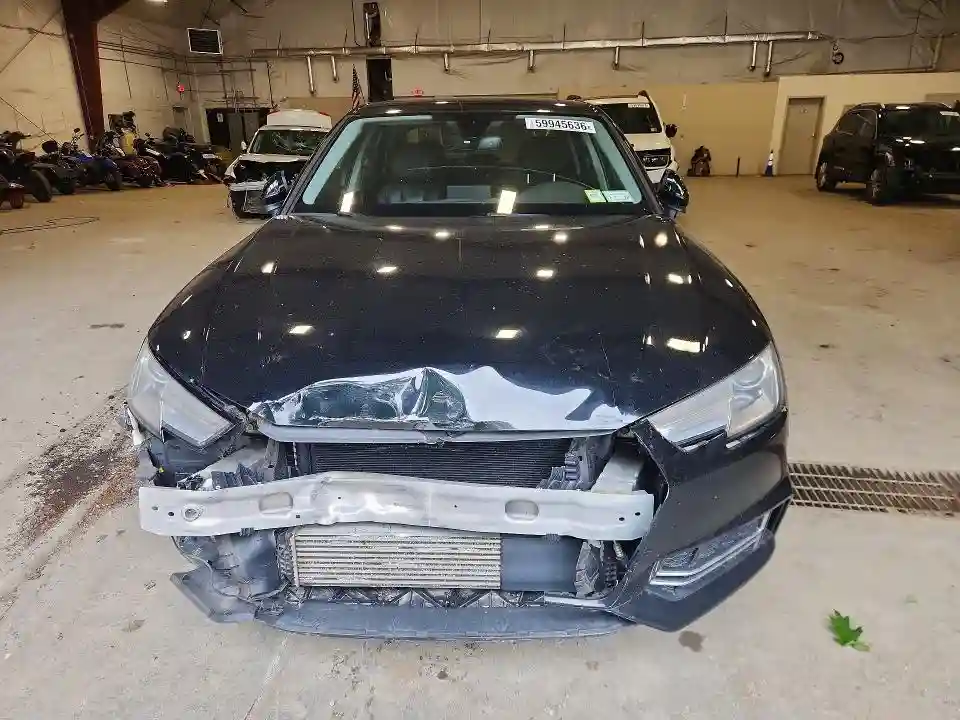 WAUDNAF48JA022680 2018 AUDI A4-4