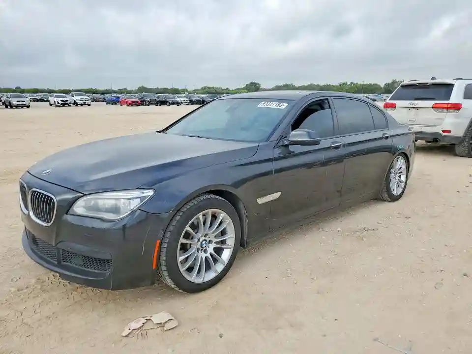 WBAYF8C56FD654264 2015 BMW 7 SERIES-0
