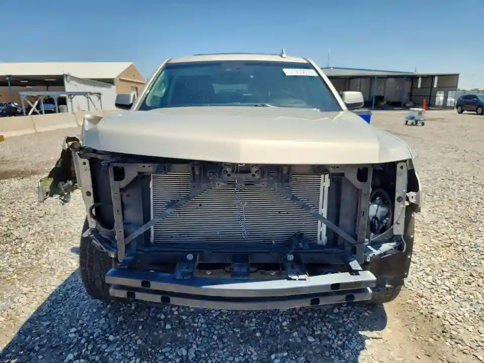 1GNSKBKC2HR284915 2017 CHEVROLET TAHOE-4