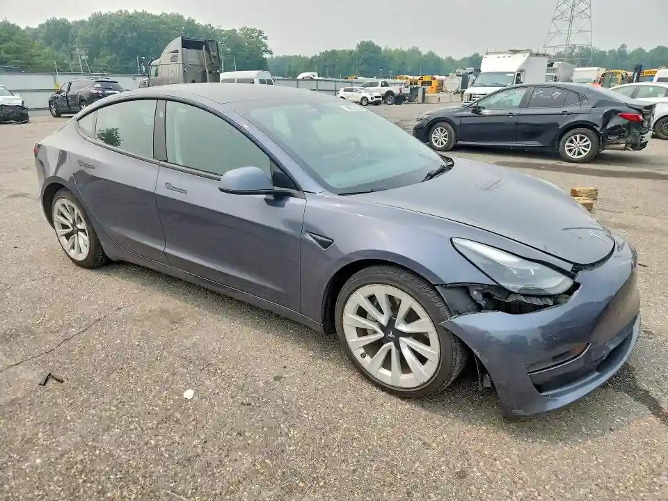 5YJ3E1EB6NF305008 2022 TESLA MODEL 3-3